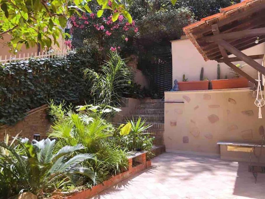Сasa de vacaciones Isola Roger - Con Giardino A